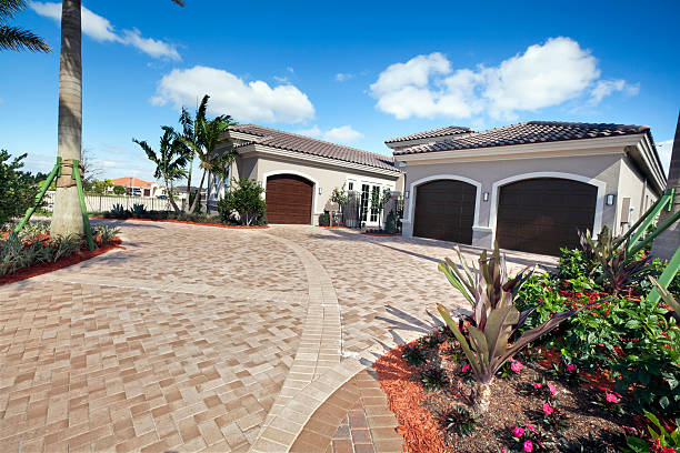 Best Driveway Paving Contractor  in Sherwood, OR